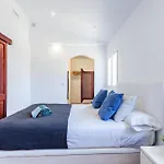 Casa Abril